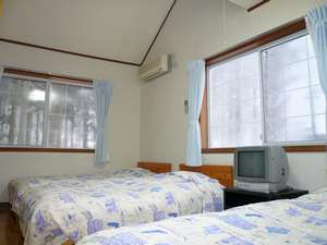 木島平村にあるペンション綿の実の客室